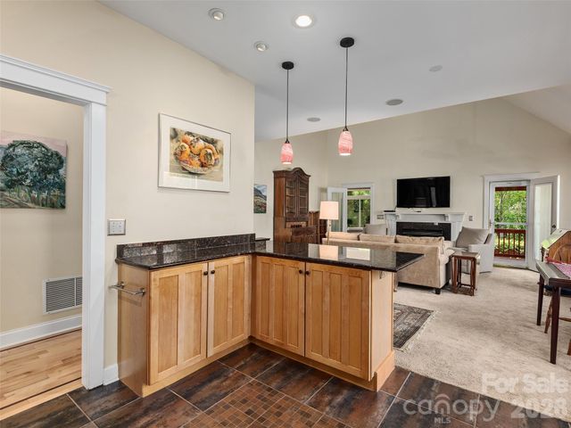 1332 Heathbrook Circle, Asheville, NC 28803