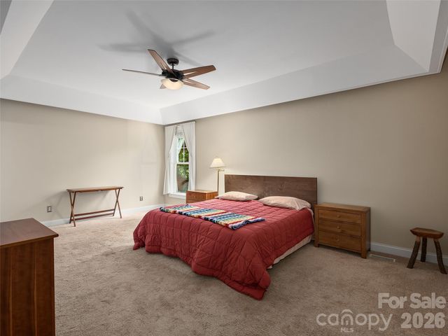 1332 Heathbrook Circle, Asheville, NC 28803