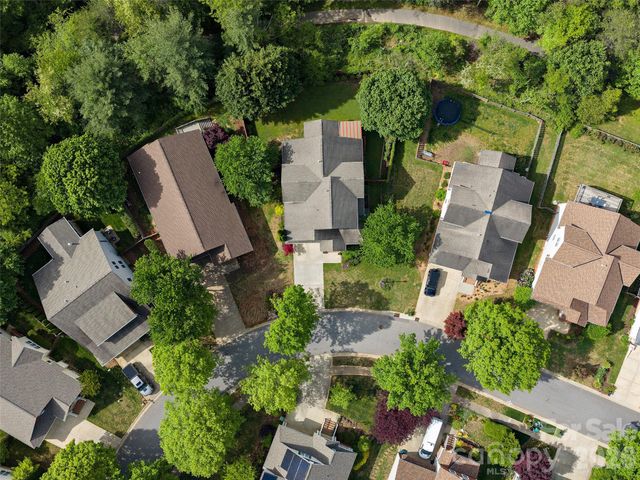 1332 Heathbrook Circle, Asheville, NC 28803