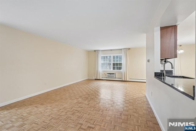 135-167 S Maple Avenue 161 A, Ridgewood, NJ 07450