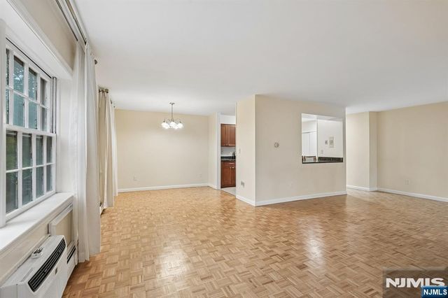 135-167 S Maple Avenue 161 A, Ridgewood, NJ 07450