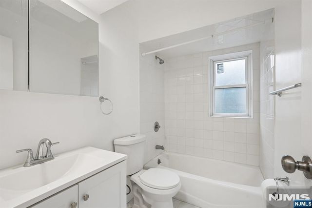 135-167 S Maple Avenue 161 A, Ridgewood, NJ 07450