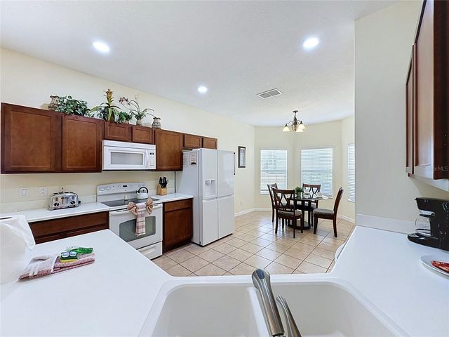 906 DORSET PLACE, Davenport, FL 33896