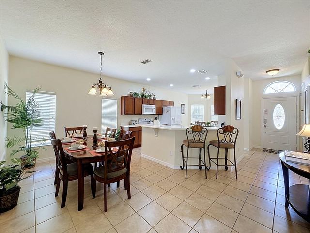 906 DORSET PLACE, Davenport, FL 33896