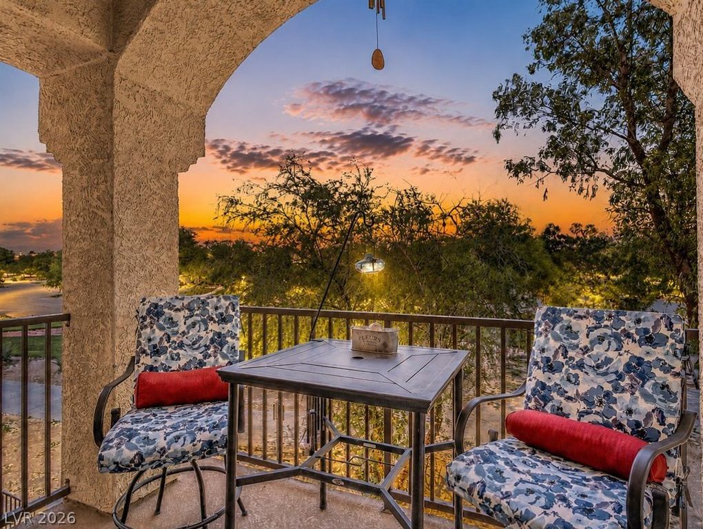 4920 Black Bear Road 204, Las Vegas, NV 89149 — photo 2