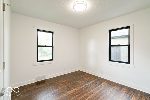 12 Lincoln Drive, Brownsburg, IN 46112