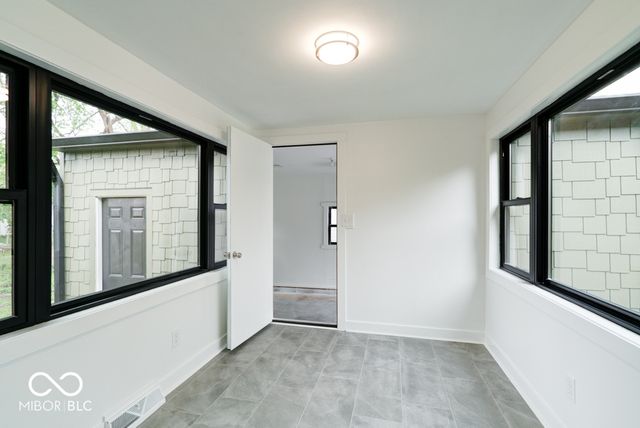 12 Lincoln Drive, Brownsburg, IN 46112