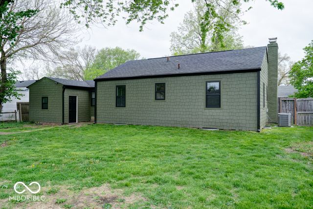 12 Lincoln Drive, Brownsburg, IN 46112