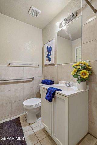 14609 Valentin Drive, Clint, TX 79928