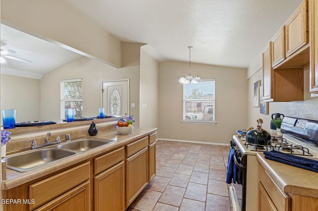 14609 Valentin Drive, Clint, TX 79928