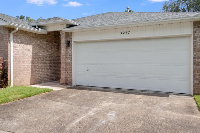 4277 Armadillo Trail, Niceville, FL 32578