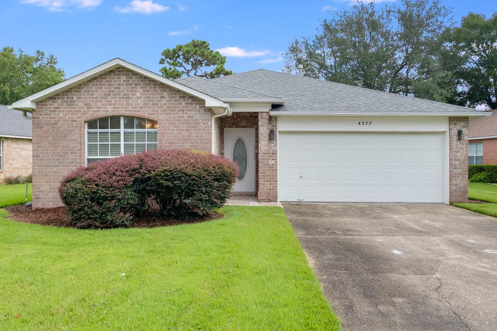 4277 Armadillo Trail, Niceville, FL 32578