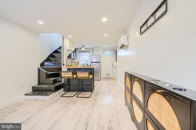 2013 SPARK CT, Baltimore, MD 21231