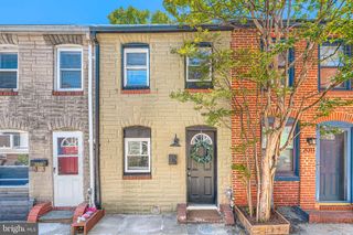 2013 SPARK CT, Baltimore, MD 21231