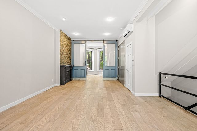 286 CLIFTON Place, New York City, NY 11216