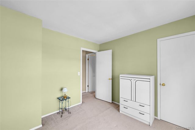 57 Candlestick Court, Warwick, NY 10990