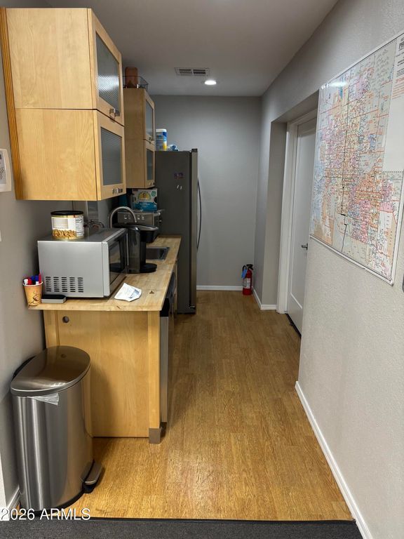 2814 W NORTHERN Avenue, Phoenix, AZ 85051 — photo 4