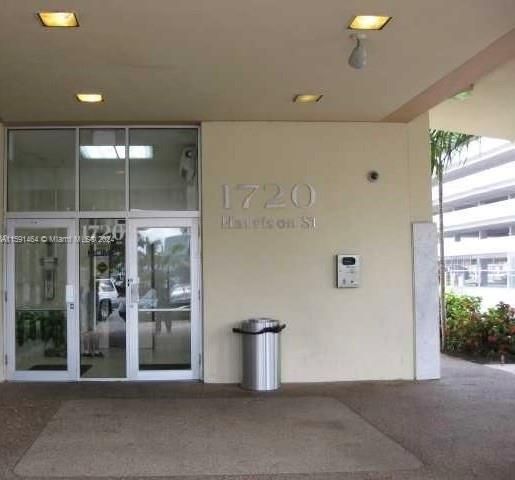 1720 Harrison St 8C, Hollywood, FL 33020