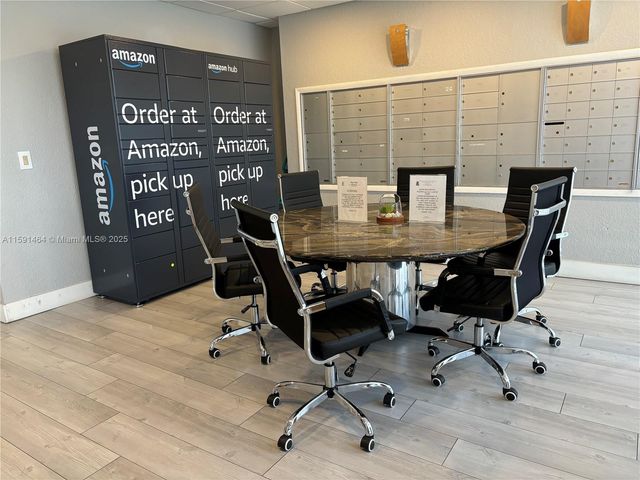 1720 Harrison St 8C, Hollywood, FL 33020