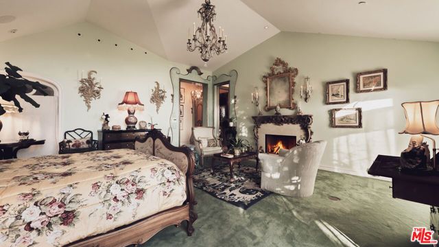 215 23rd Street, Santa Monica, CA 90402