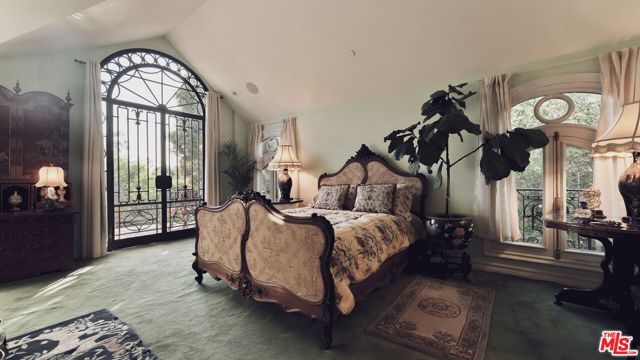 215 23rd Street, Santa Monica, CA 90402