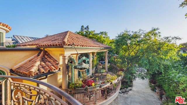 215 23rd Street, Santa Monica, CA 90402