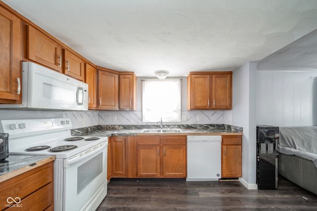 621 W Central Avenue, Greensburg, IN 47240