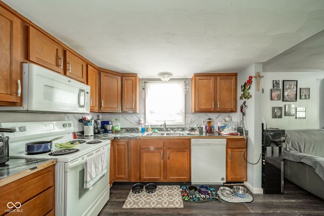 621 W Central Avenue, Greensburg, IN 47240