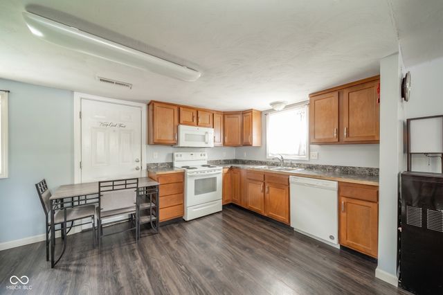 621 W Central Avenue, Greensburg, IN 47240