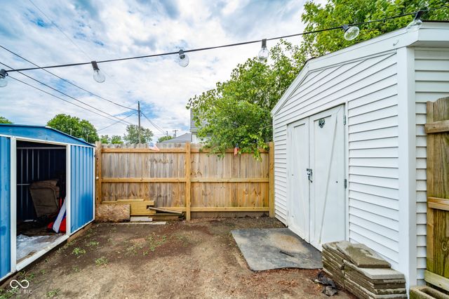 621 W Central Avenue, Greensburg, IN 47240