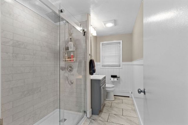 95 Royal Rd, Brockton, MA 02302