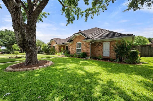 2603 Rivercrest Drive, Arlington, TX 76006