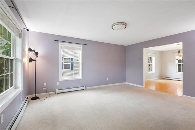 17 Bower Street, South Burlington, VT 05403