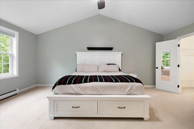 17 Bower Street, South Burlington, VT 05403