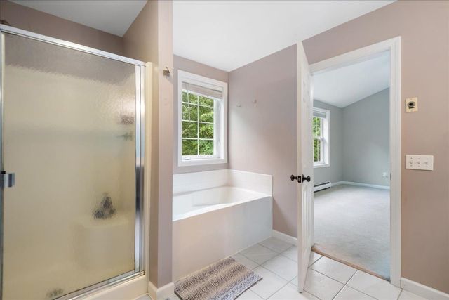 17 Bower Street, South Burlington, VT 05403