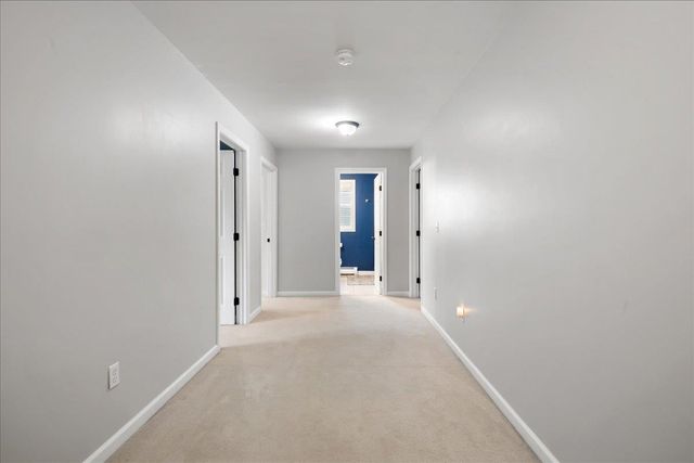 17 Bower Street, South Burlington, VT 05403