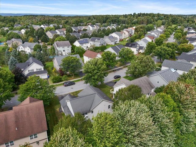 17 Bower Street, South Burlington, VT 05403