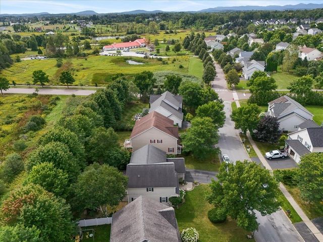 17 Bower Street, South Burlington, VT 05403
