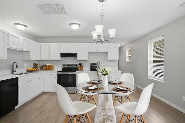 1177 Arlington SW Avenue, Atlanta, GA 30310