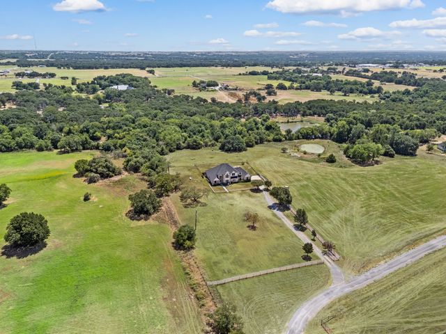 141 Blue Sky Drive, Decatur, TX 76234