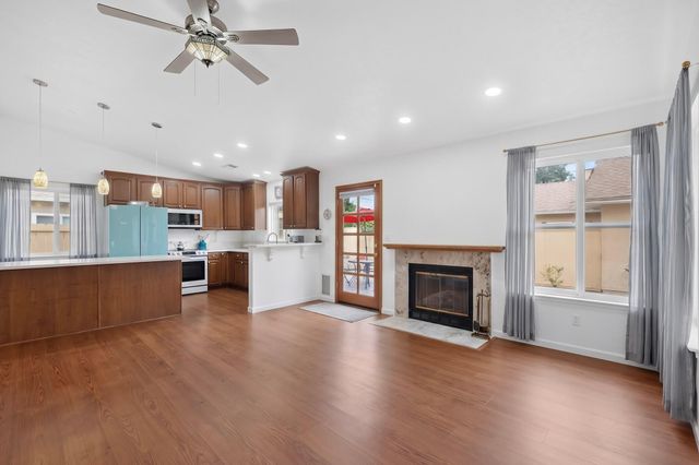 10812 Lagrange Park Drive NE, Albuquerque, NM 87123