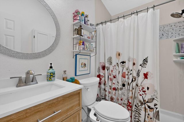10812 Lagrange Park Drive NE, Albuquerque, NM 87123