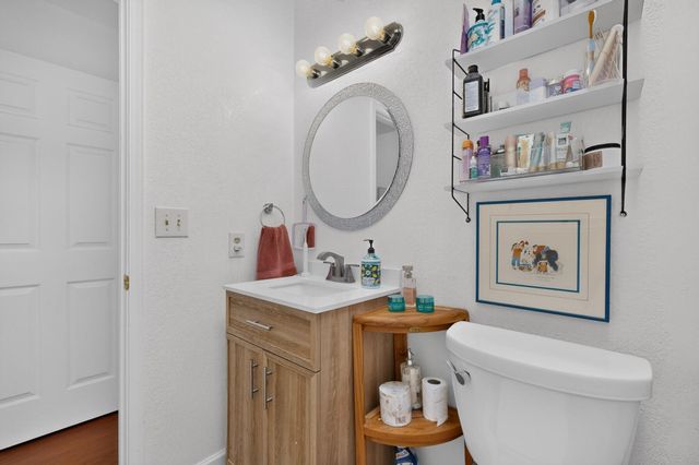 10812 Lagrange Park Drive NE, Albuquerque, NM 87123