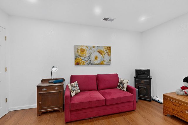 10812 Lagrange Park Drive NE, Albuquerque, NM 87123
