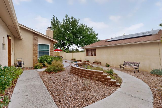 10812 Lagrange Park Drive NE, Albuquerque, NM 87123
