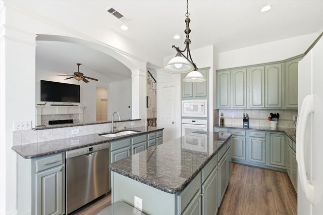 3264 Paddock Circle, Flower Mound, TX 75022