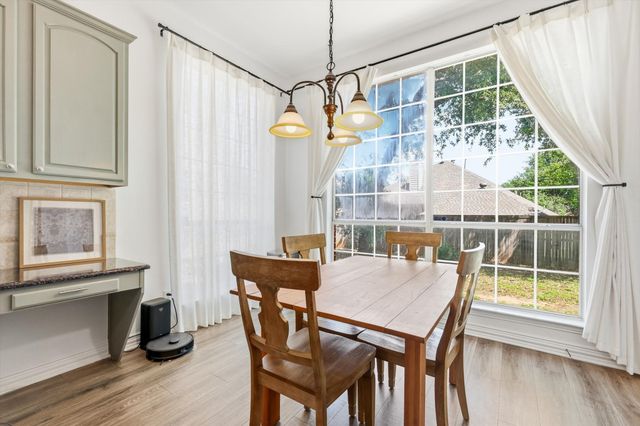 3264 Paddock Circle, Flower Mound, TX 75022