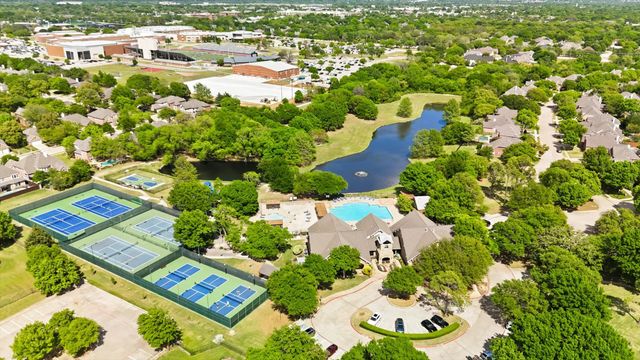 3264 Paddock Circle, Flower Mound, TX 75022