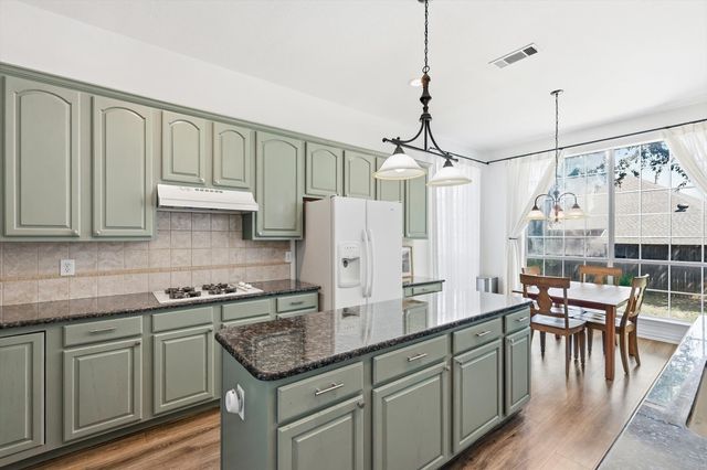 3264 Paddock Circle, Flower Mound, TX 75022