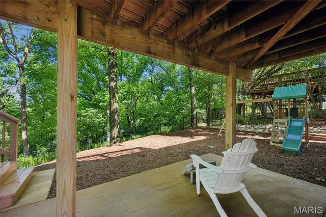 825 Ginger Wood Court, Ballwin, MO 63021